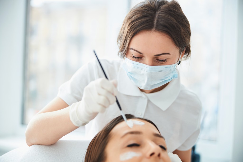 Cosmetic treatment