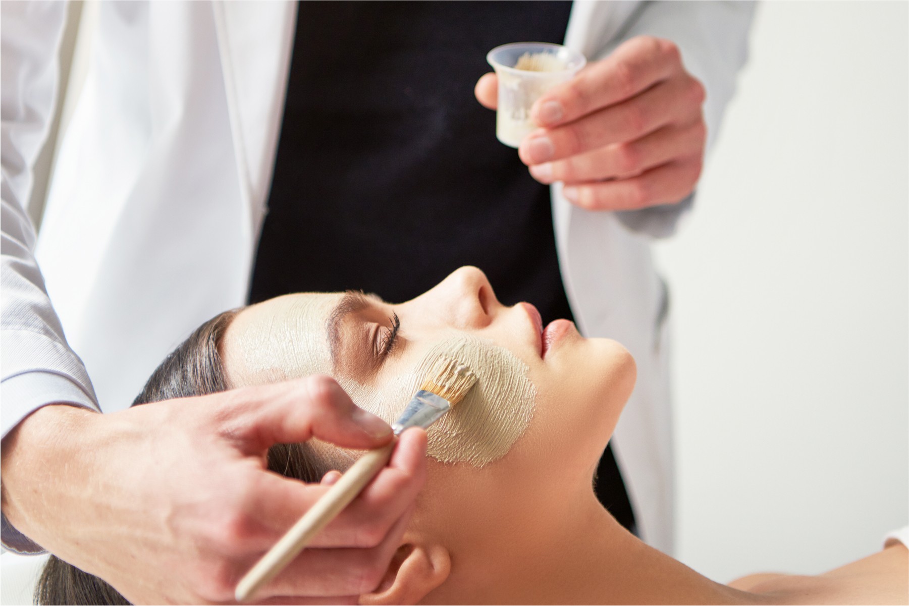 Hydrafacial treatment